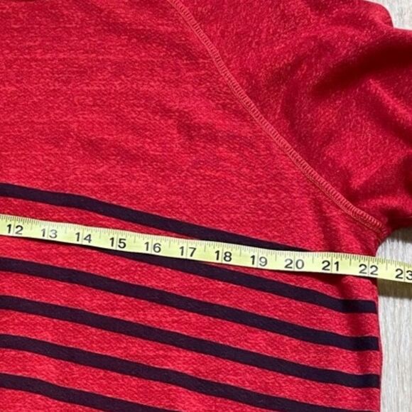 Sundry Striped Star Raglan Sweatshirt - Picture 4 of 11